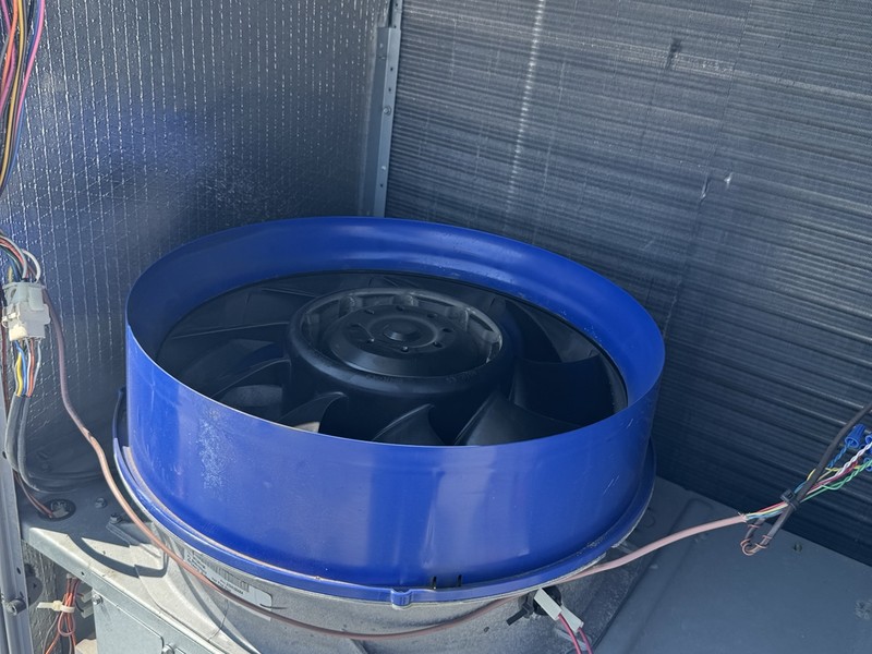 Icicle Air blower airflow component